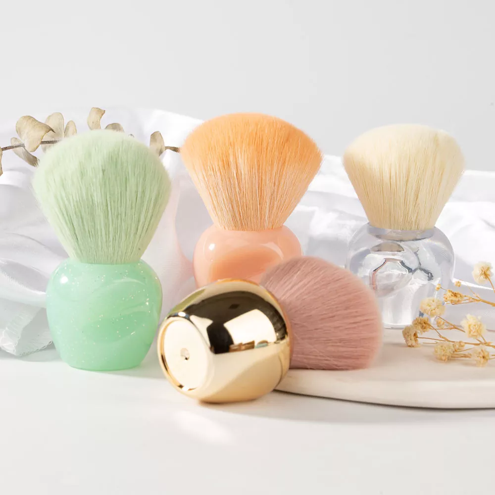 Одинарні пензлі для макіяжу